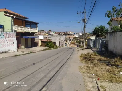 Galpão / Depósito / Armazém à venda, 250m² no San Marino, Ribeirão das Neves