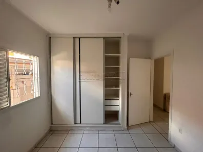 Casa com 3 Quartos para alugar, 80m² no Jardim São Carlos, São Carlos