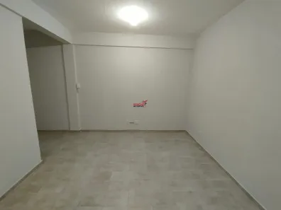 Conjunto Comercial / Sala para alugar, 25m² no Centro, Viçosa