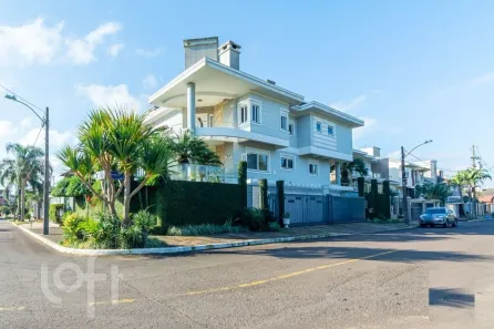 Casa com 3 Quartos à venda, 437m² no Marechal Rondon, Canoas