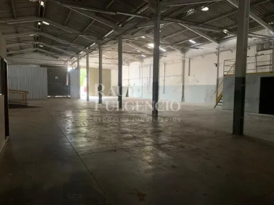 Galpão / Depósito / Armazém para alugar, 900m² no Jardim Riviera, Cambé