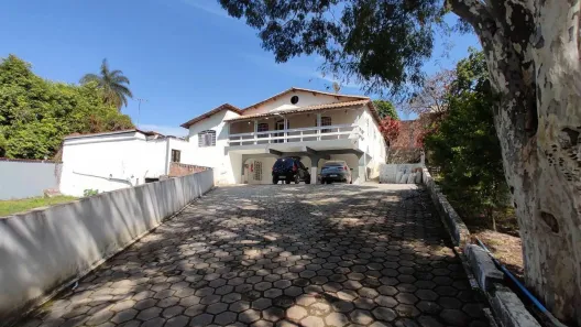 Fazenda / Sítio / Chácara com 4 Quartos à venda, 340m² no Vale das Acácias, Ribeirão das Neves