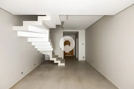 Sobrado com 3 Quartos à venda, 217m² no Ahú, Curitiba