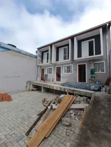 Casa de Vila com 2 Quartos à venda, 64m² no Jardim Planalto, Mogi das Cruzes