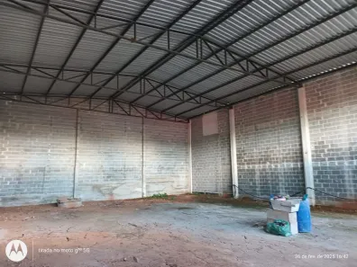 Galpão / Depósito / Armazém à venda, 280m² no Guaraituba, Colombo