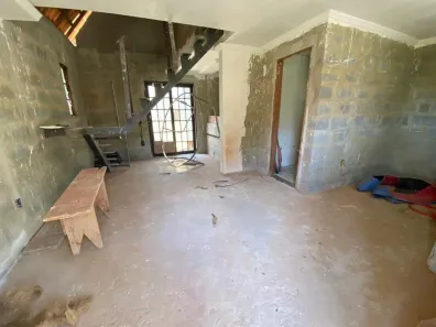 Fazenda / Sítio / Chácara com 2 Quartos à venda, 1300m² no Lago Azul, Barra do Piraí
