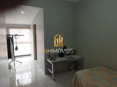 Sobrado com 4 Quartos à venda, 230m² no Jardim São Tomaz II, Rio Verde