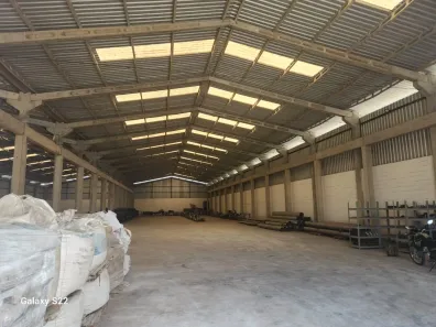 Galpão / Depósito / Armazém para venda ou aluguel, 3000m² no Sol e Mar, Macaé