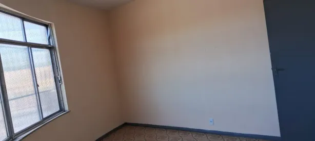 Apartamento com 2 Quartos para alugar, 50m² no Mutondo, São Gonçalo