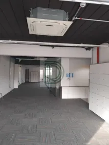 Prédio Inteiro com 3 Quartos para alugar, 926m² no Vila Santa Luzia, Taboão da Serra