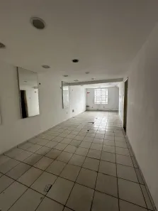 Loja / Salão / Ponto Comercial com 2 Quartos à venda, 180m² no Prata, Campina Grande