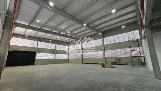 Galpão / Depósito / Armazém para alugar, 1009m² no Chácara do Planalto, Vargem Grande Paulista