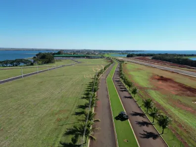 Terreno / Lote Comercial à venda, 806m² no , Cornélio Procópio