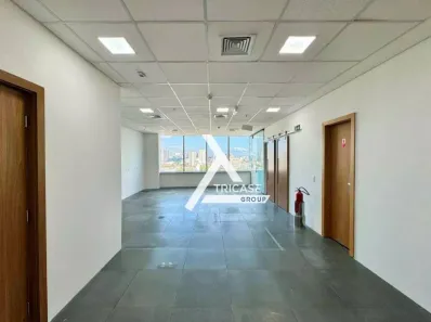 Conjunto Comercial / Sala para alugar, 114m² no Várzea de Baixo, São Paulo