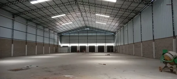Galpão / Depósito / Armazém para alugar, 2500m² no Tarumã, Manaus