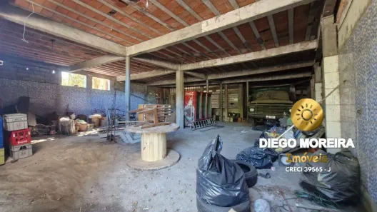 Loja / Salão / Ponto Comercial para alugar, 230m² no Centro, Mairiporã