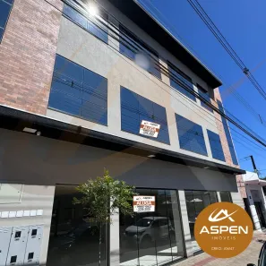 Loja / Salão / Ponto Comercial para alugar, 224m² no Centro, Arapongas