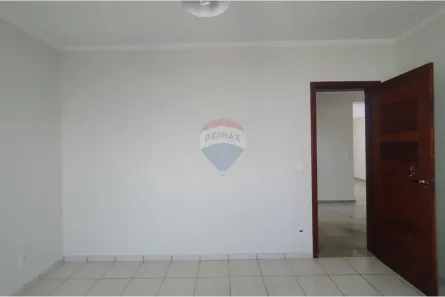 Casa de Condomínio com 3 Quartos para alugar, 270m² no Villaggio Capríccio, Louveira