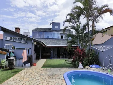 Casa com 4 Quartos à venda, 300m² no Vera Cruz, Londrina