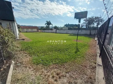 Terreno / Lote / Condomínio para alugar, 1300m² no Nossa Senhora de Lourdes, Santa Maria