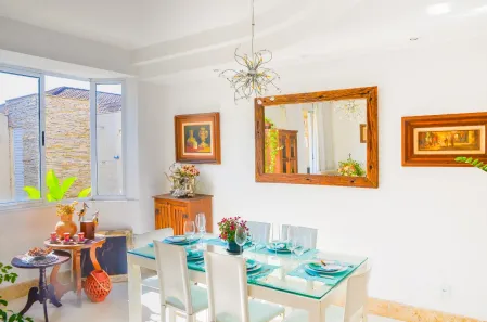 Casa de Condomínio com 3 Quartos para alugar, 180m² no Morada da Colina, Resende