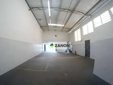 Galpão / Depósito / Armazém para alugar, 213m² no Casa Grande, Diadema