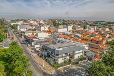 Galpão / Depósito / Armazém à venda, 560m² no Jardim Lago Azul, Louveira