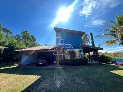 Fazenda / Sítio / Chácara com 3 Quartos para alugar, 300m² no Jardim Florença, Marília