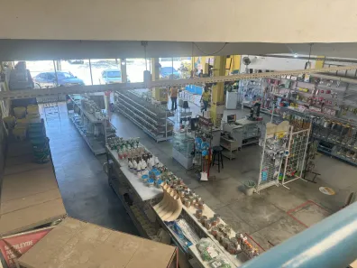 Galpão / Depósito / Armazém para alugar, 556m² no Ipsep, Recife