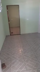 Casa com 1 Quarto para alugar, 25m² no Jardim Horizonte Azul, Itapecerica da Serra