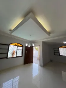 Casa com 5 Quartos para venda ou aluguel, 350m² no Parque Rosário, Campos dos Goytacazes