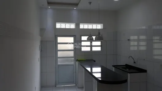 Casa com 2 Quartos para alugar, 60m² no Taboão, São Bernardo do Campo