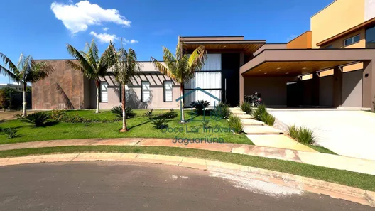 Casa de Condomínio com 4 Quartos à venda, 260m² no Residencial Campo Camanducaia, Jaguariúna