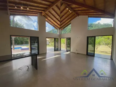 Fazenda / Sítio / Chácara com 4 Quartos à venda, 300m² no Itapema, Guararema