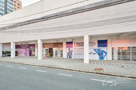 Conjunto Comercial / Sala para alugar, 37m² no Bacacheri, Curitiba