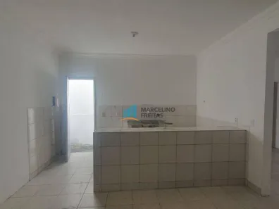 Casa com 2 Quartos para alugar, 100m² no Parque Guadalajara (Jurema), Caucaia