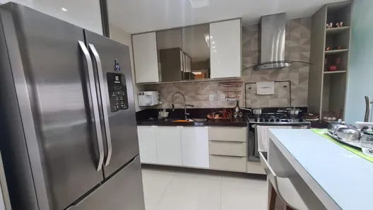 Apartamento com 3 Quartos à venda, 142m² no Pituaçu, Salvador
