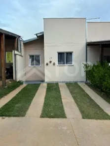 Casa de Condomínio com 2 Quartos para venda ou aluguel, 55m² no Água Vermelha, São Carlos