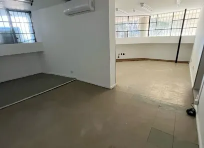 Loja / Salão / Ponto Comercial para alugar, 114m² no Consolação, São Paulo