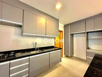 Apartamento com 3 Quartos para alugar, 134m² no Benjamim de Castro, Rio Claro