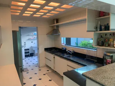 Sobrado com 5 Quartos para venda ou aluguel, 200m² no Riviera, Bertioga