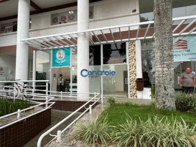 Loja / Salão / Ponto Comercial à venda, 30m² no Rio Caveiras, Biguaçu