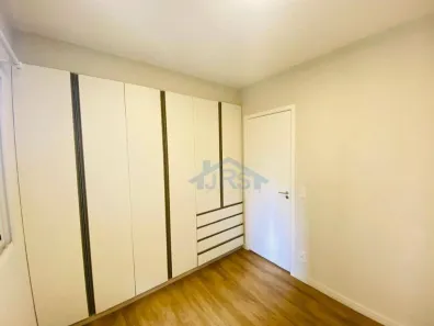 Apartamento com 2 Quartos para alugar, 60m² no Jardim Tupanci, Barueri
