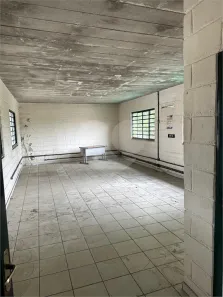 Galpão / Depósito / Armazém para venda ou aluguel, 1350m² no Cidade Alegria, Resende