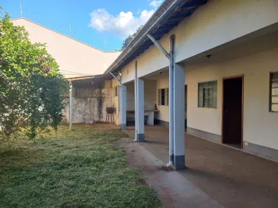 Casa com 2 Quartos à venda, 160m² no , Itirapina
