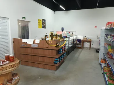 Fazenda / Sítio / Chácara com 4 Quartos à venda, 210m² no Palmitalzinho, Quatro Barras