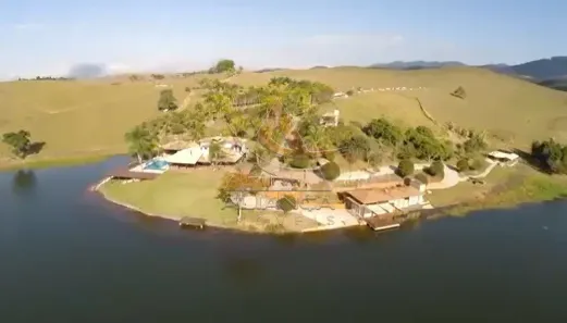 Fazenda / Sítio / Chácara com 10 Quartos à venda, 1452000m² no Vila Galvão, Caçapava