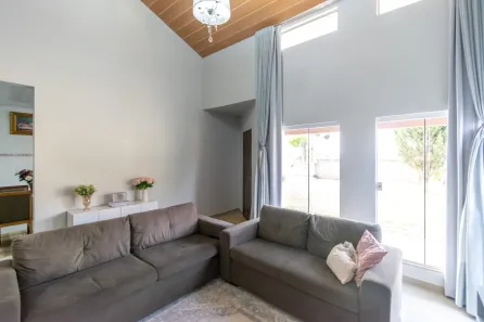 Sobrado com 4 Quartos à venda, 220m² no Itaboa, Campo Largo