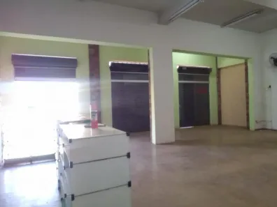 Loja / Salão / Ponto Comercial para alugar, 170m² no São João, Araçatuba