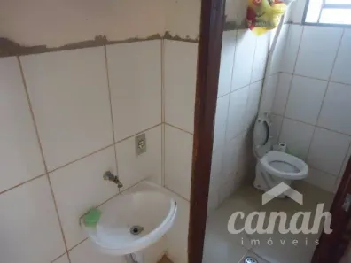 Loja / Salão / Ponto Comercial à venda, 260m² no , Cravinhos